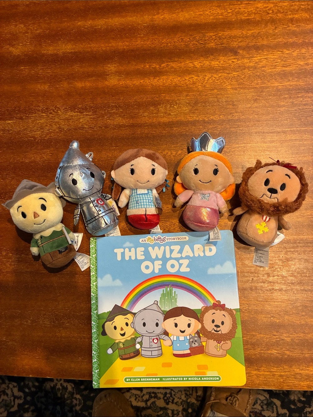 Hallmark’s Itty Bitty Wizard of Oz Plush Set - Yellow, Silver, Blue, Pink, Brown